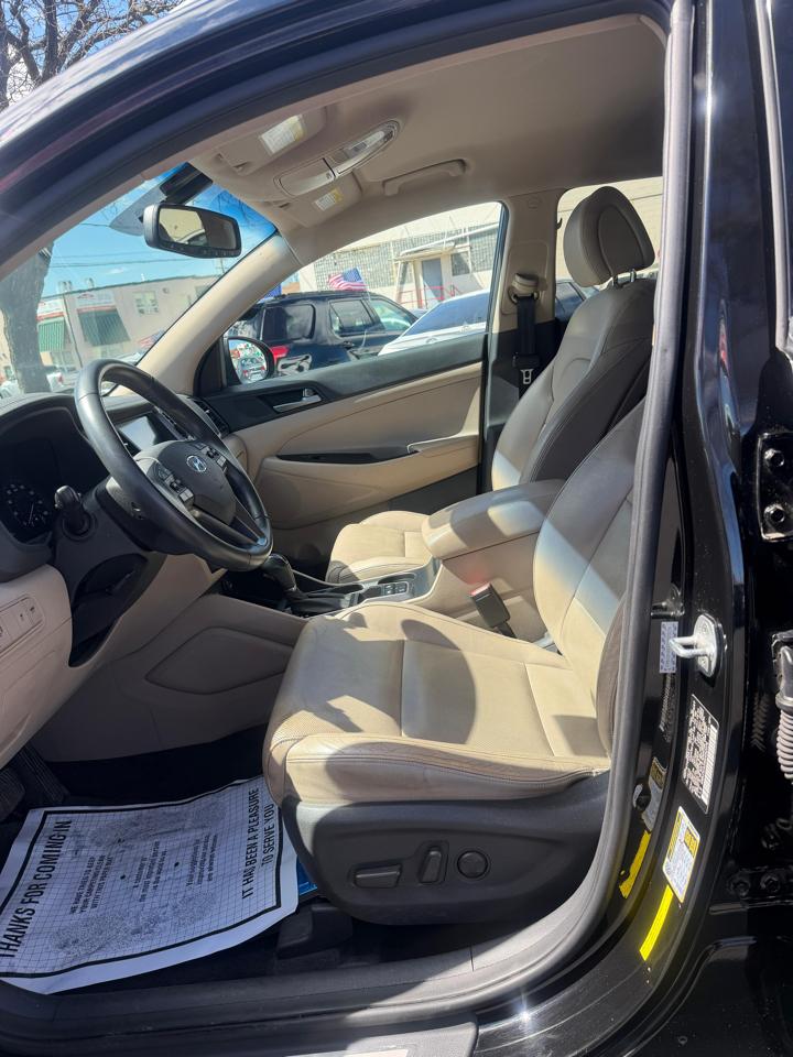 Hyundai Tucson  2012