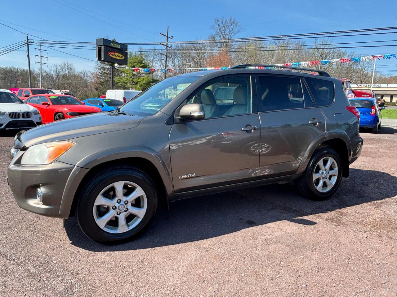 Toyota RAV4  2011