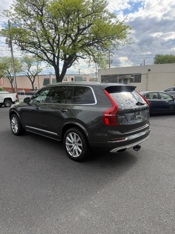 Volvo XC90  2018