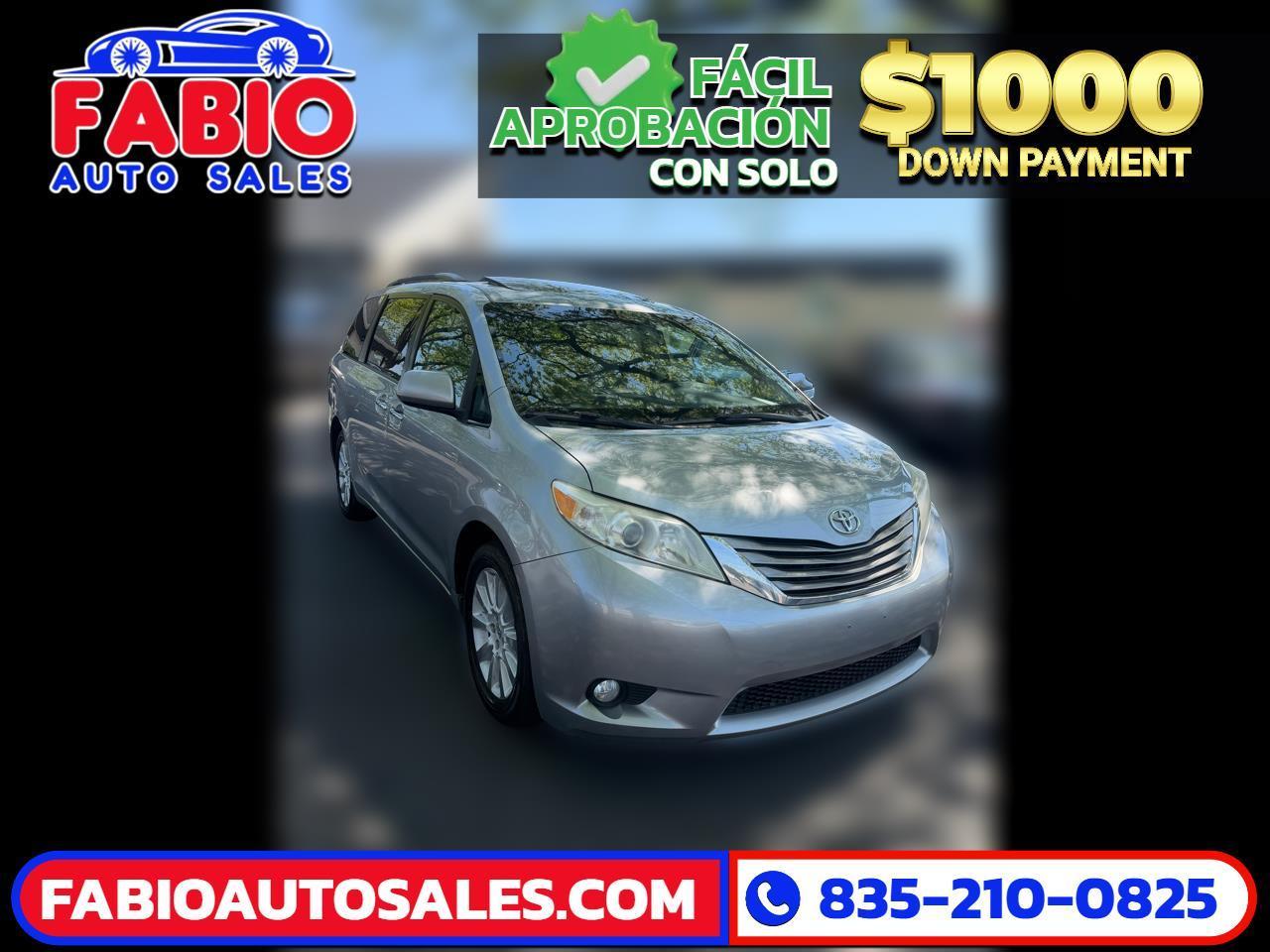 Toyota Sienna XLE 2016