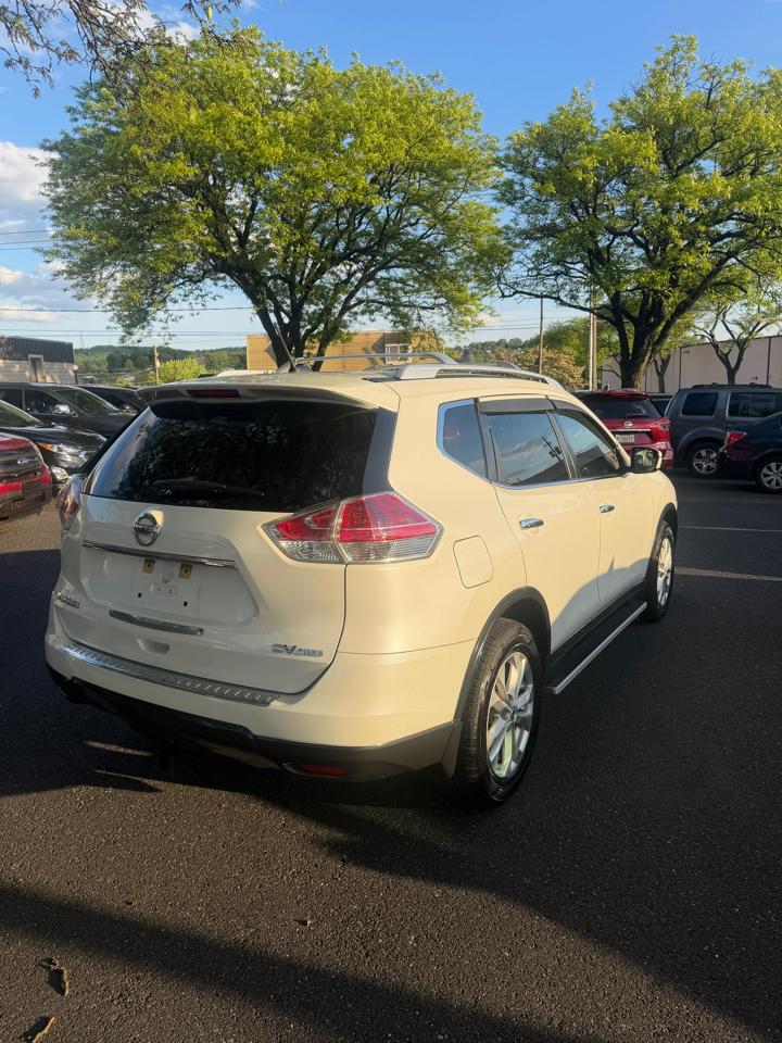 Nissan ROGUE S/SV  2016