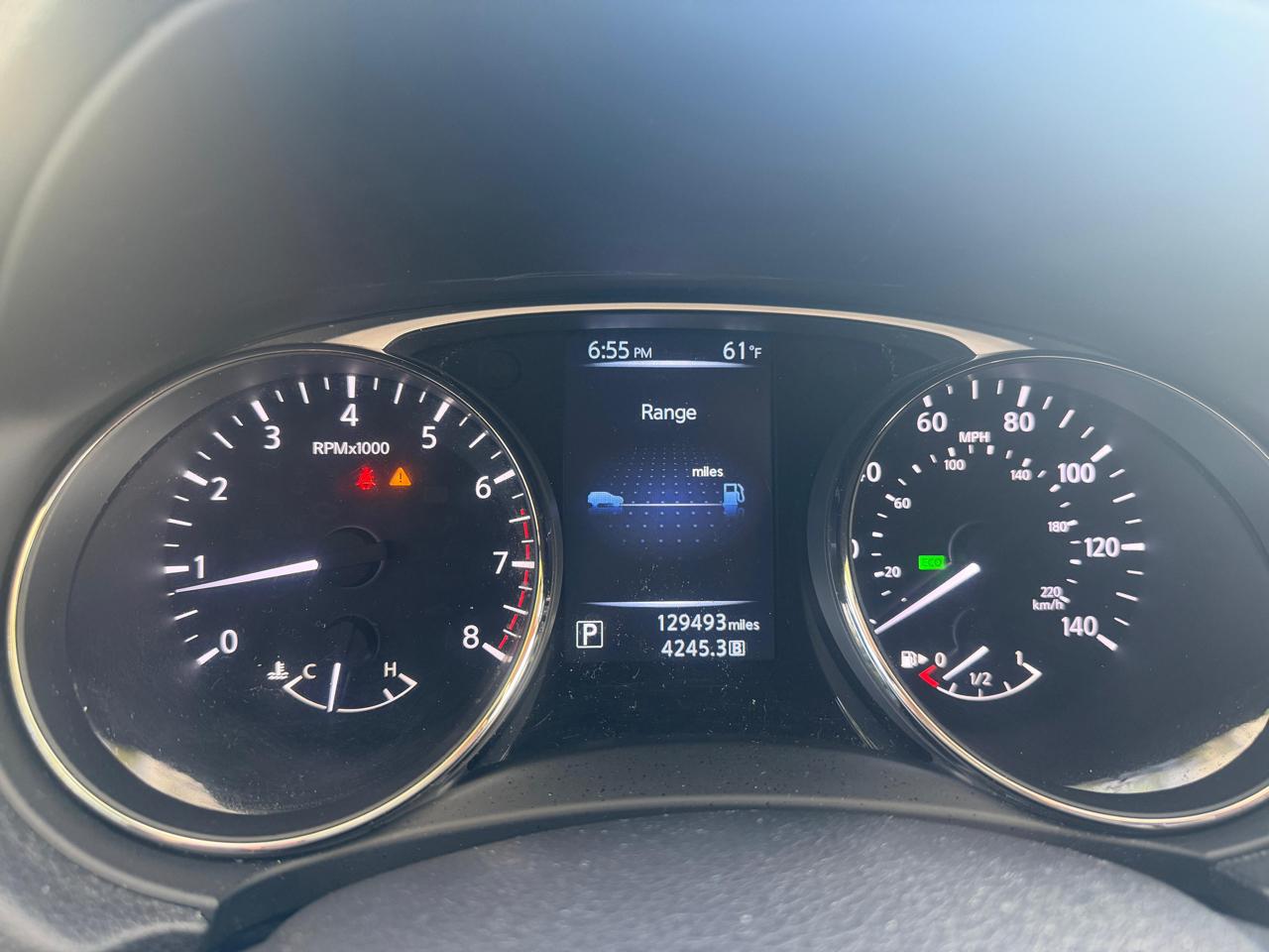 Nissan ROGUE S/SV  2016