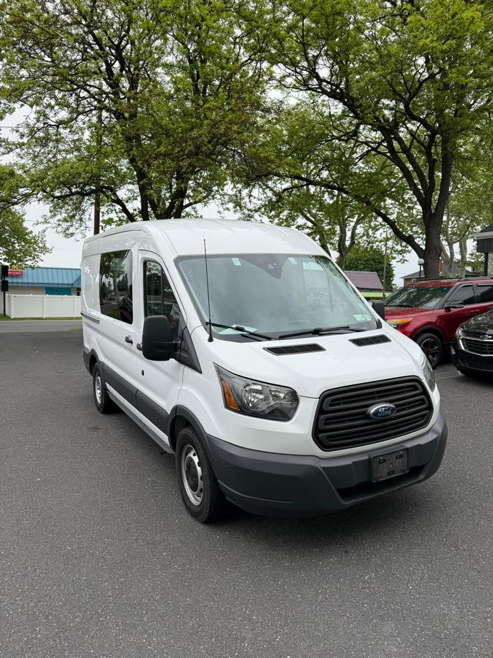Ford Transit 150  2018