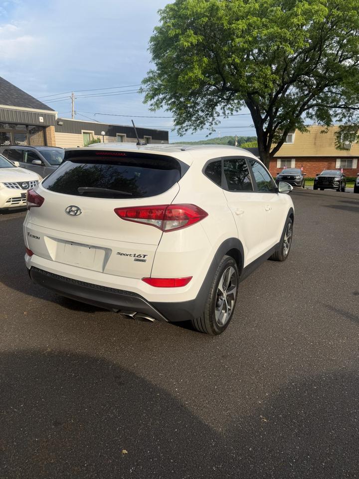 Hyundai Tucson  2016