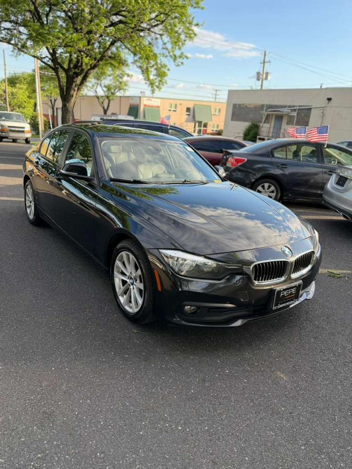 BMW 320i  2017
