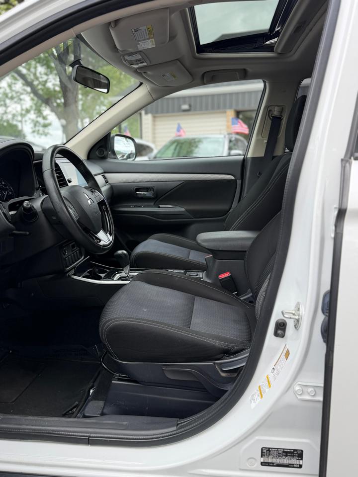 Mitsubishi Outlander SE 2017