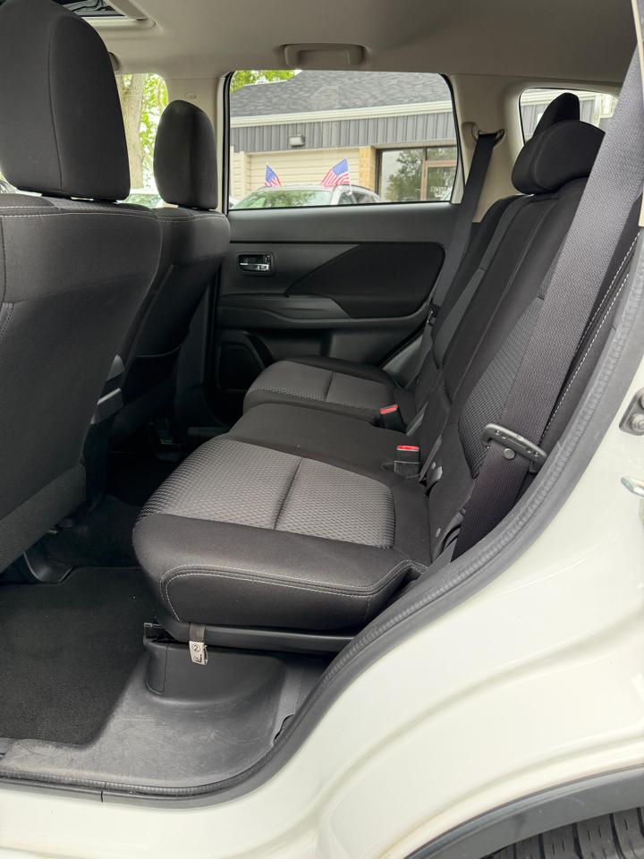 Mitsubishi Outlander SE 2017