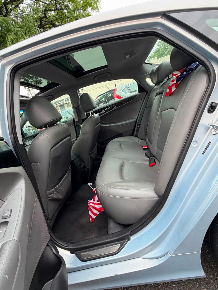 Hyundai Sonata  2013