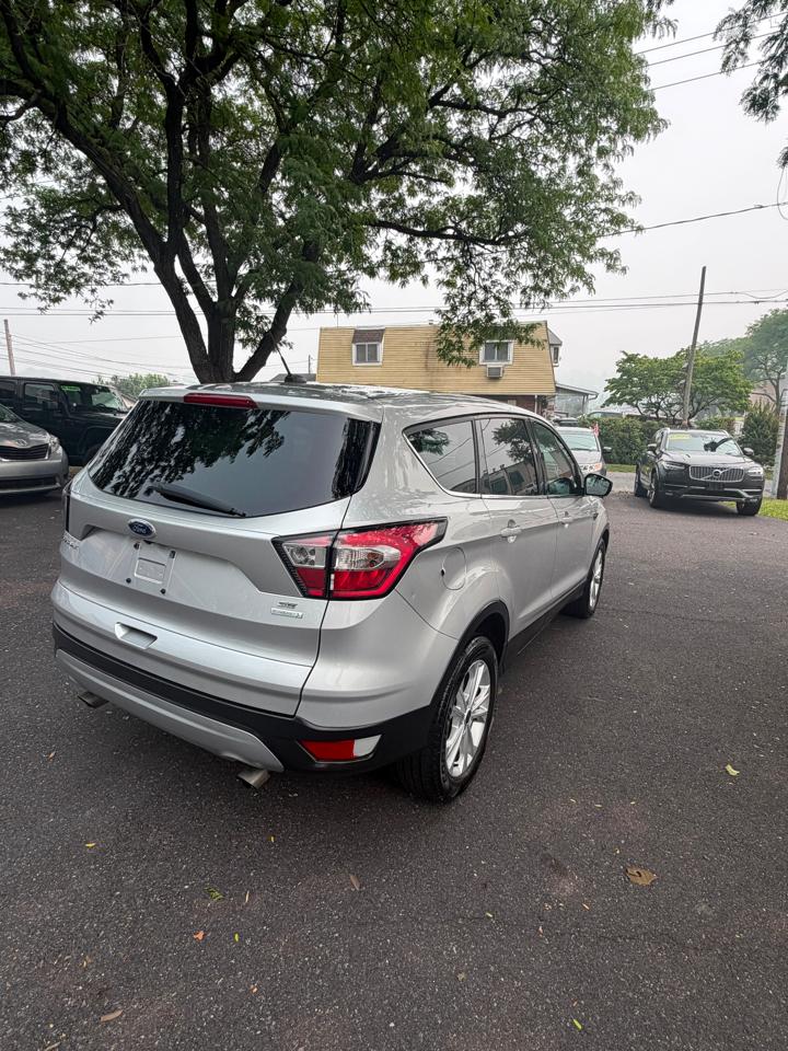 Ford ESCAPE SE  2017