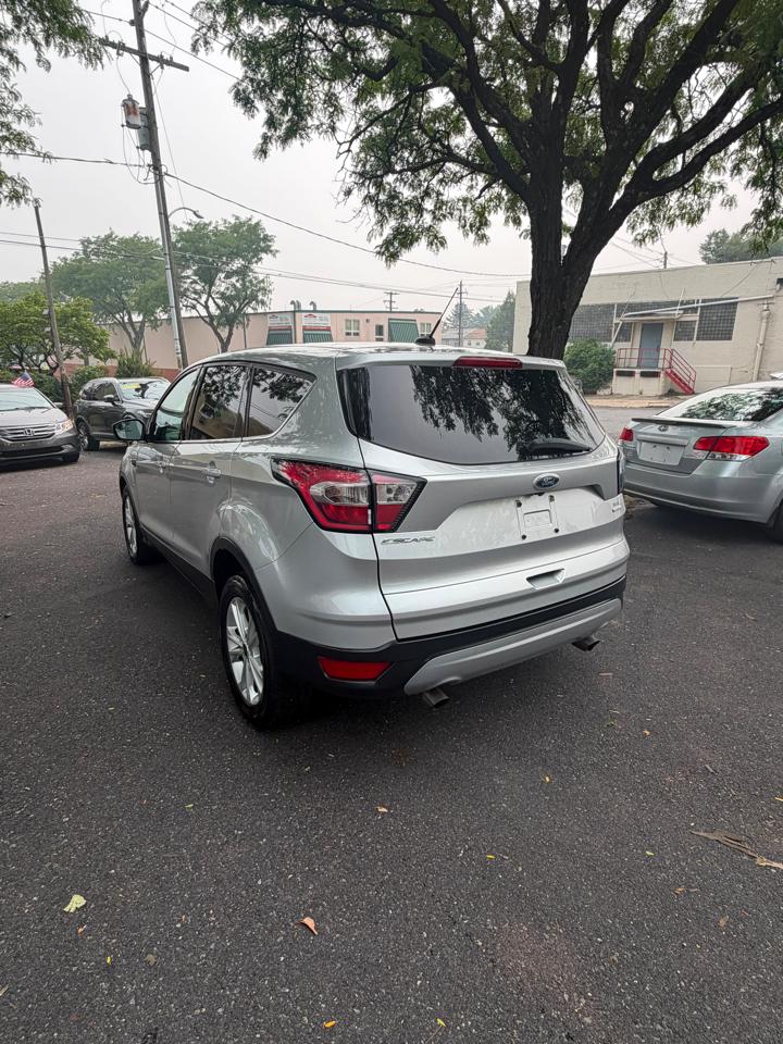 Ford ESCAPE SE  2017