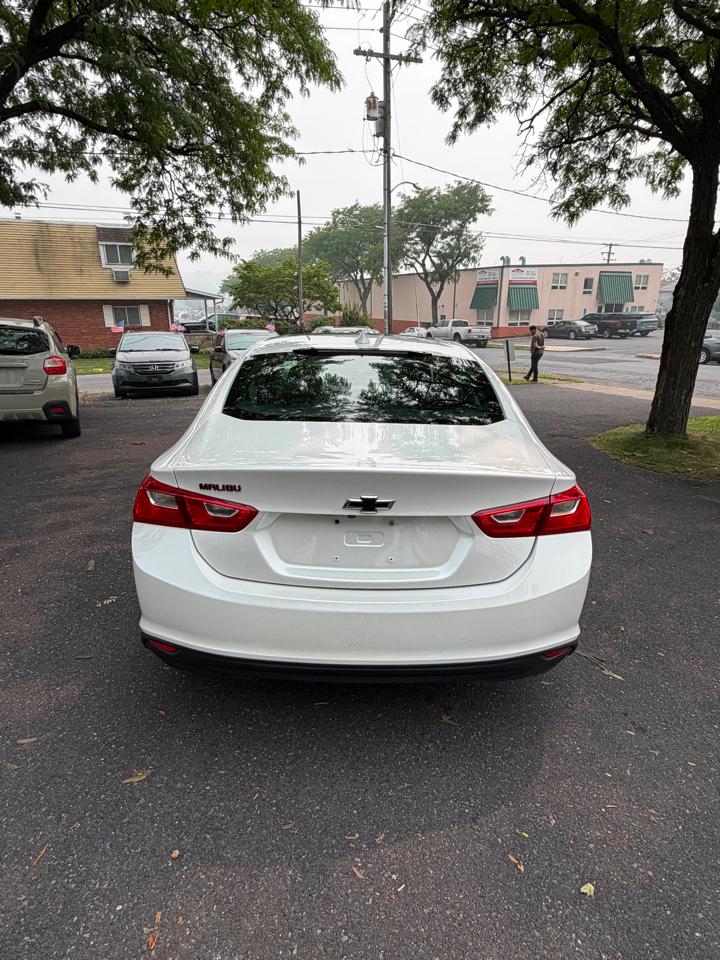 Chevrolet MALIBU 1LT  2018