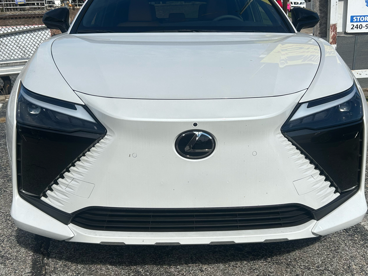 2025 Lexus RZ
