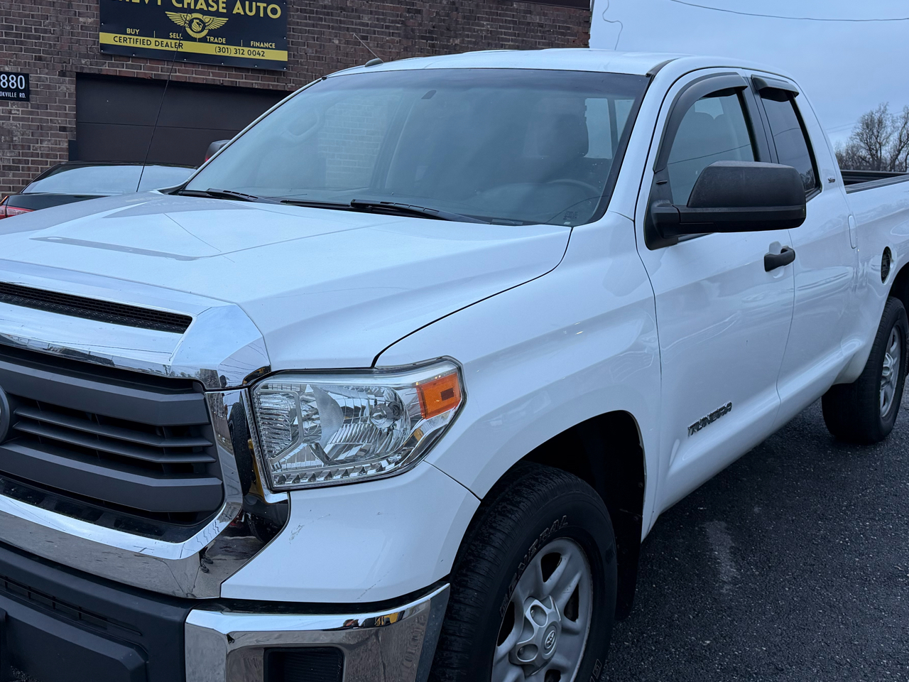 Toyota Tundra SR5 4.6L V8 Double Cab 2WD 2014
