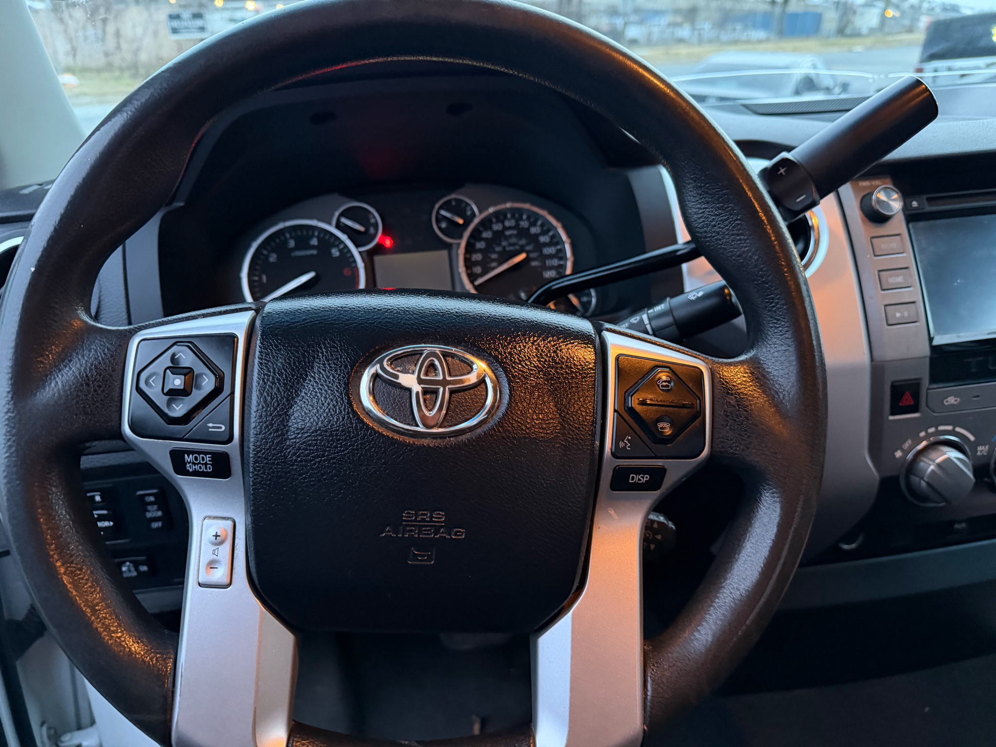 Toyota Tundra SR5 4.6L V8 Double Cab 2WD 2014