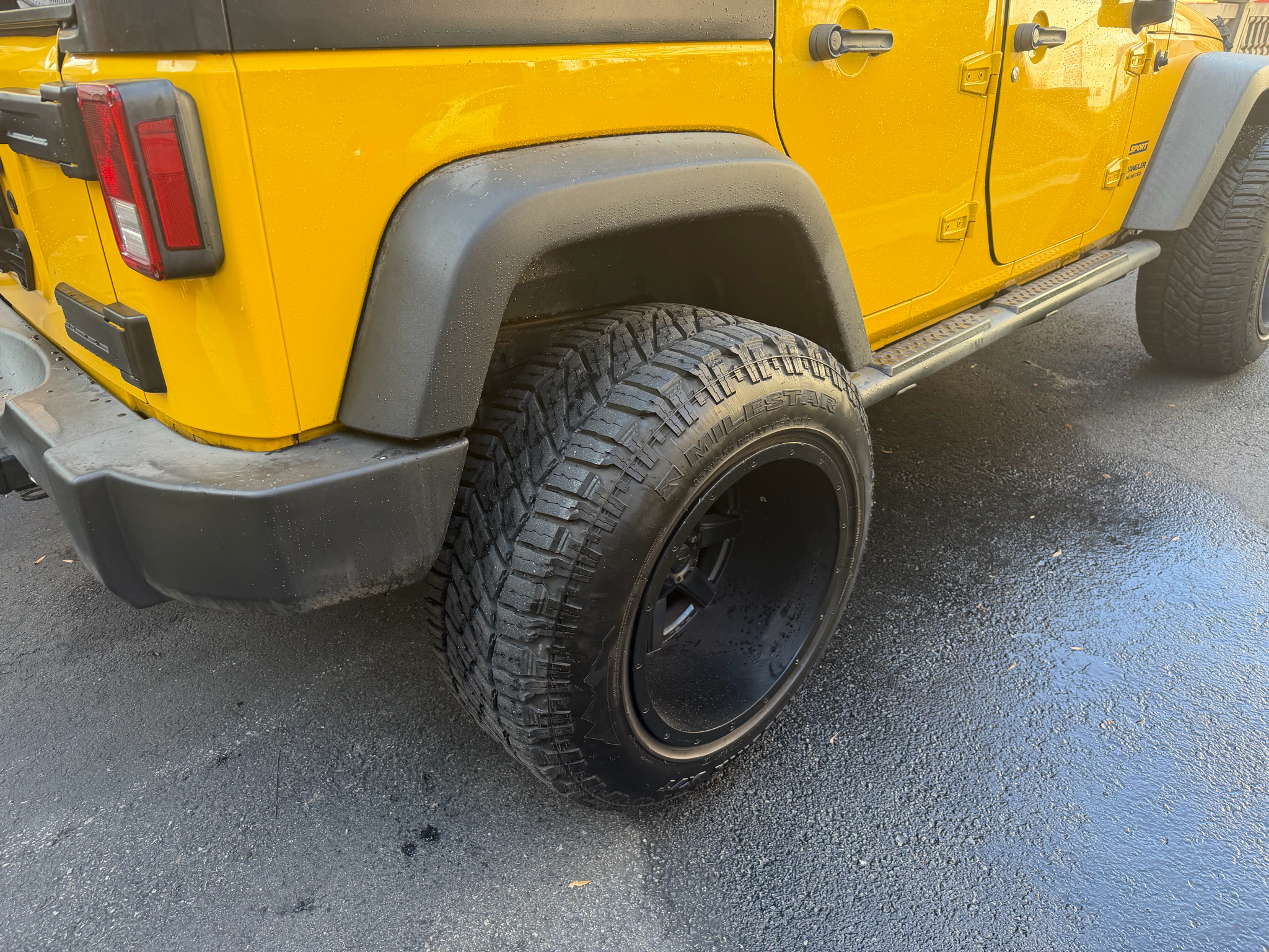 Jeep Wrangler Unlimited Sport 4WD 2015