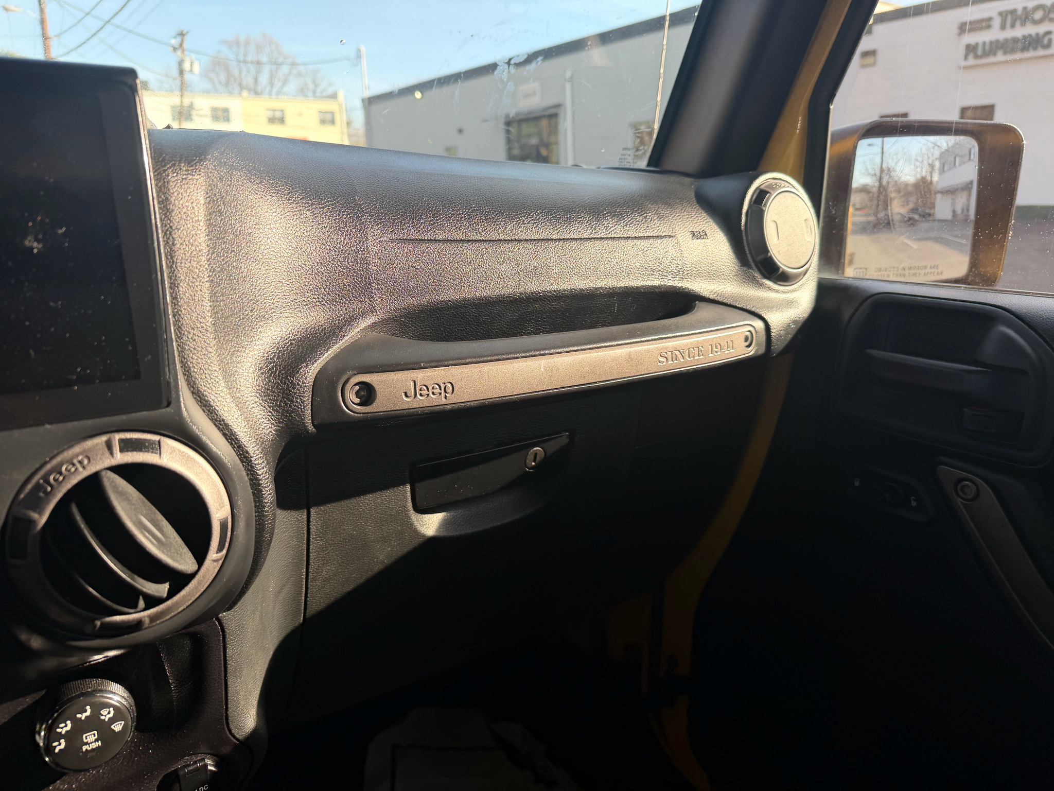 Jeep Wrangler Unlimited Sport 4WD 2015