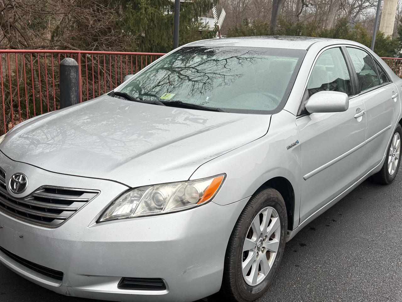 Toyota Camry Hybrid Sedan 2009