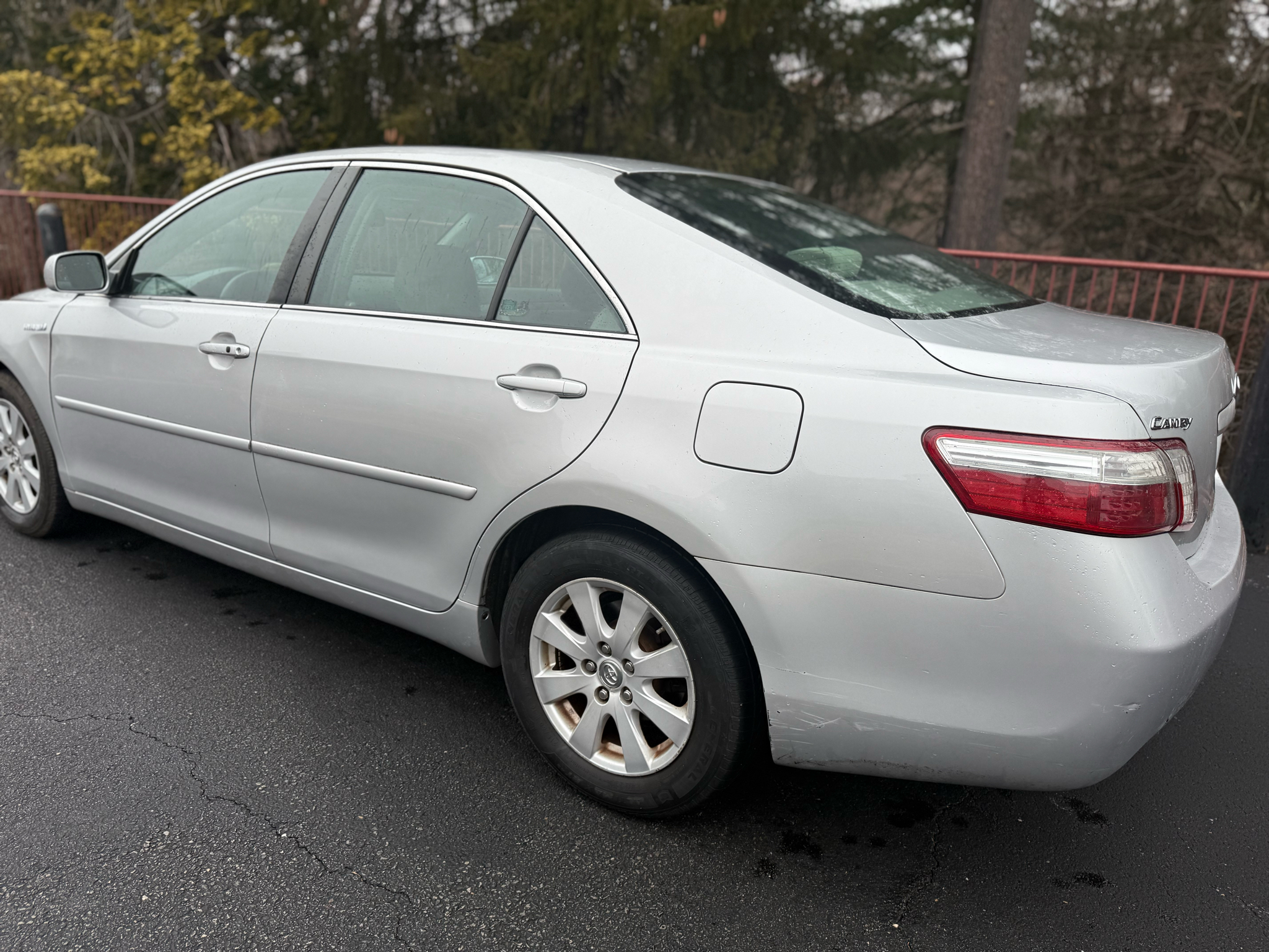 Toyota Camry Hybrid Sedan 2009