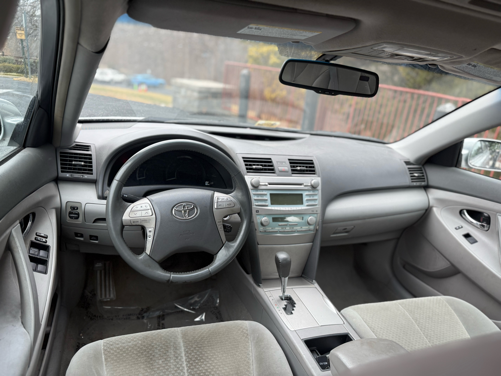 Toyota Camry Hybrid Sedan 2009