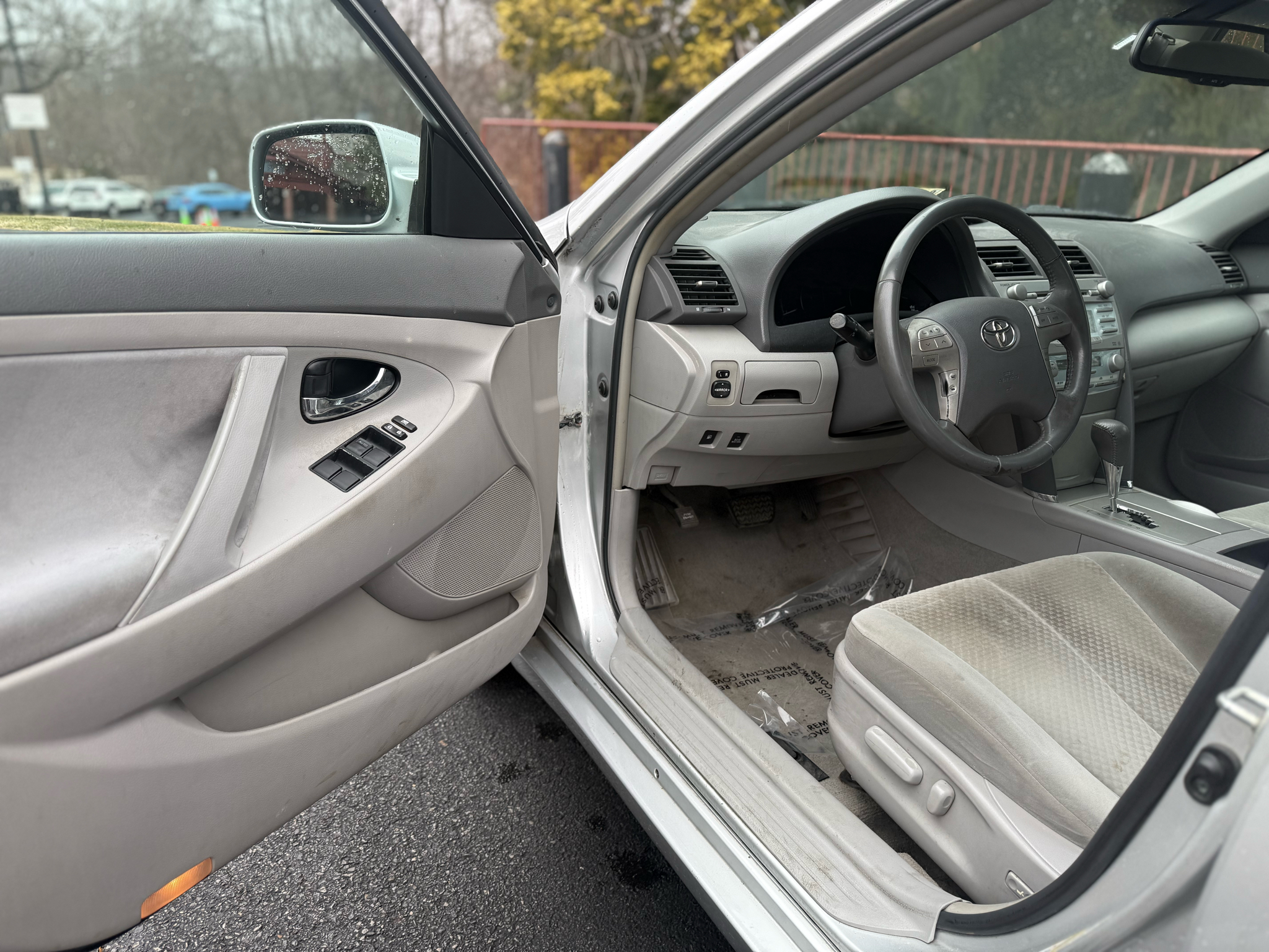 Toyota Camry Hybrid Sedan 2009