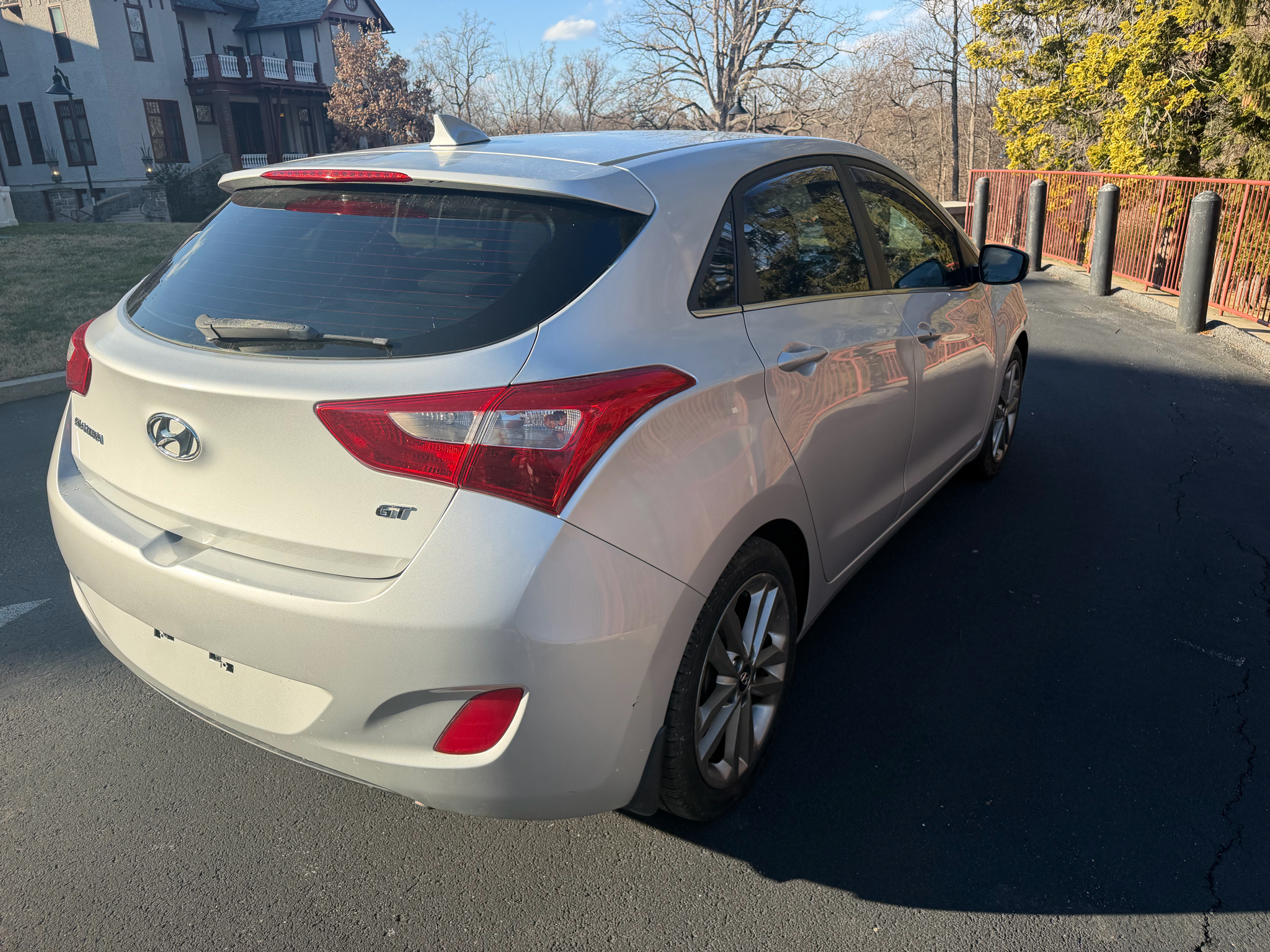 Hyundai Elantra GT A/T 2016