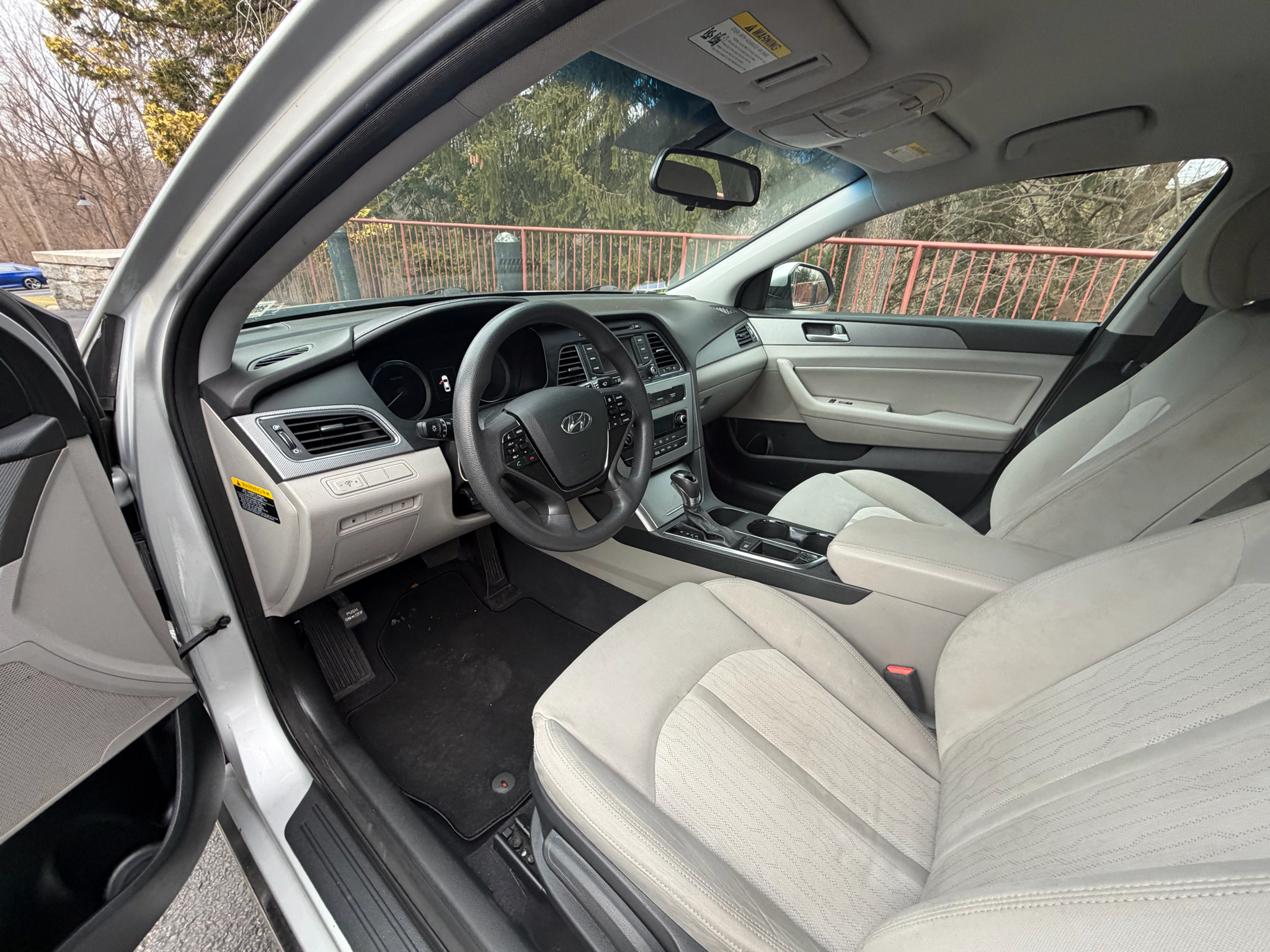 Hyundai Sonata Hybrid Base 2016