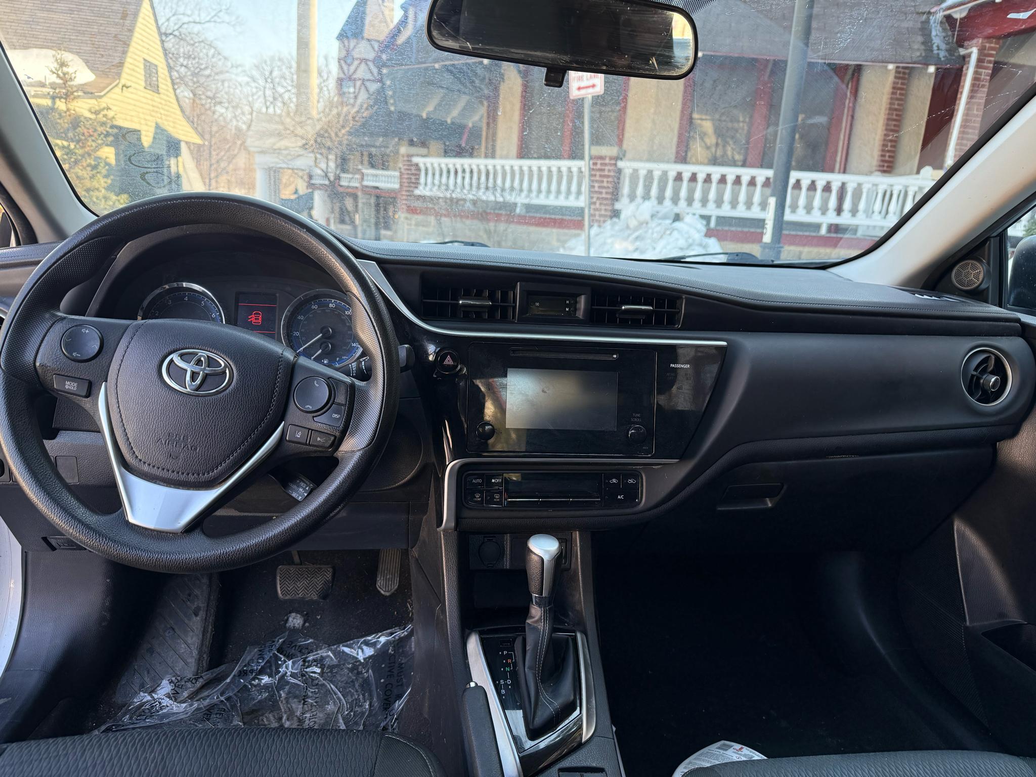 Toyota Corolla LE CVT 2017