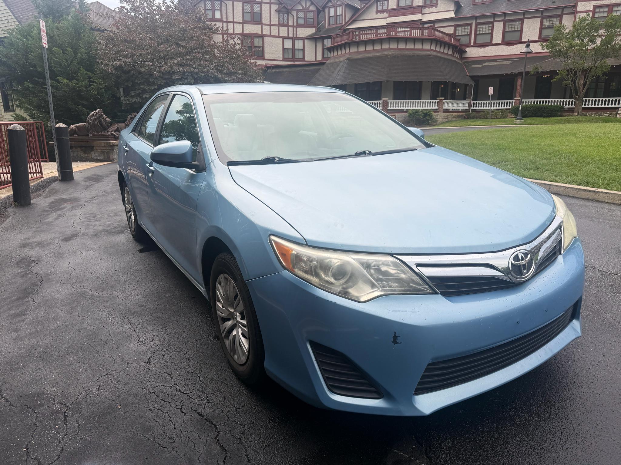 Toyota Camry XLE 2013