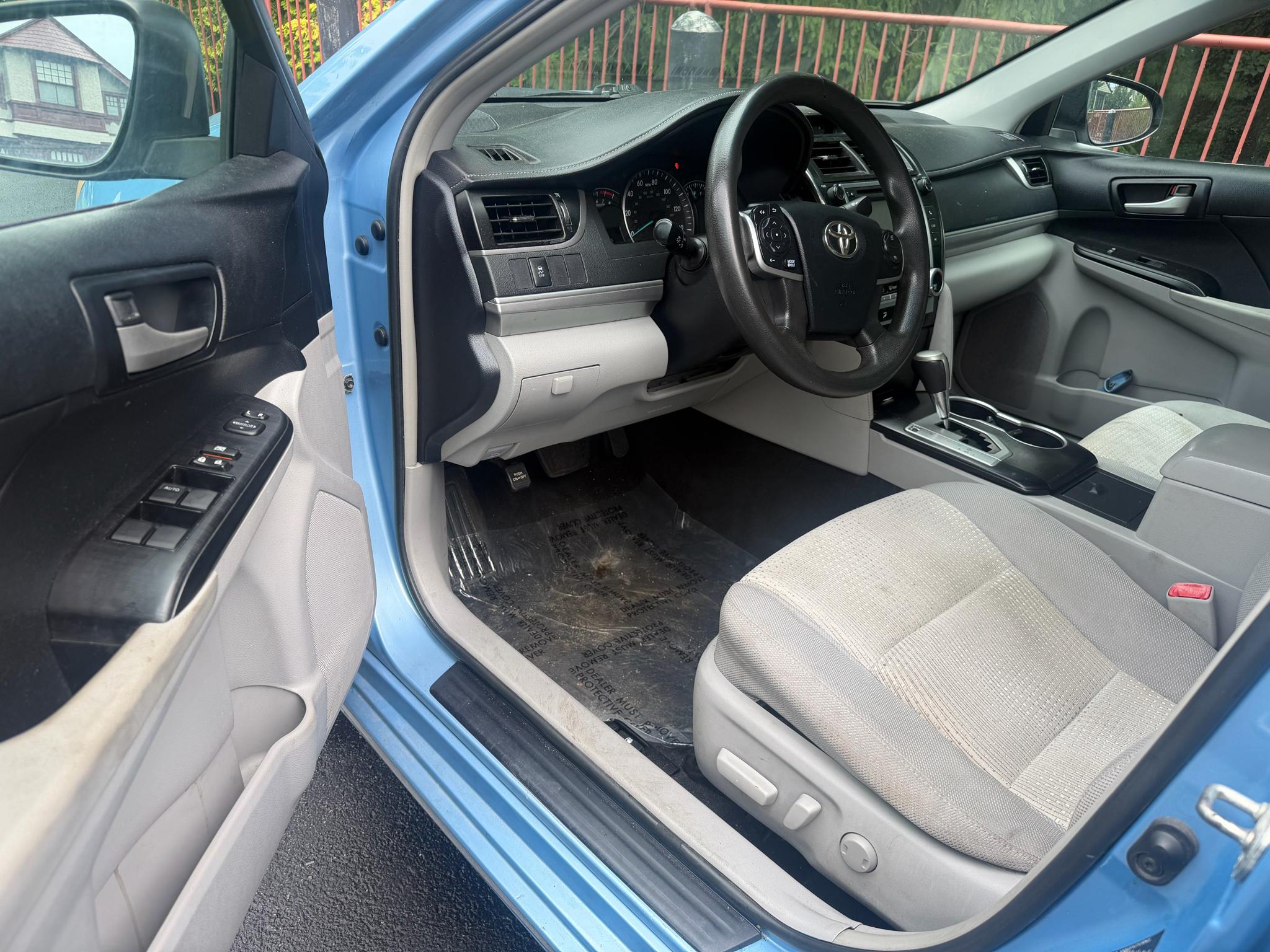 Toyota Camry XLE 2013