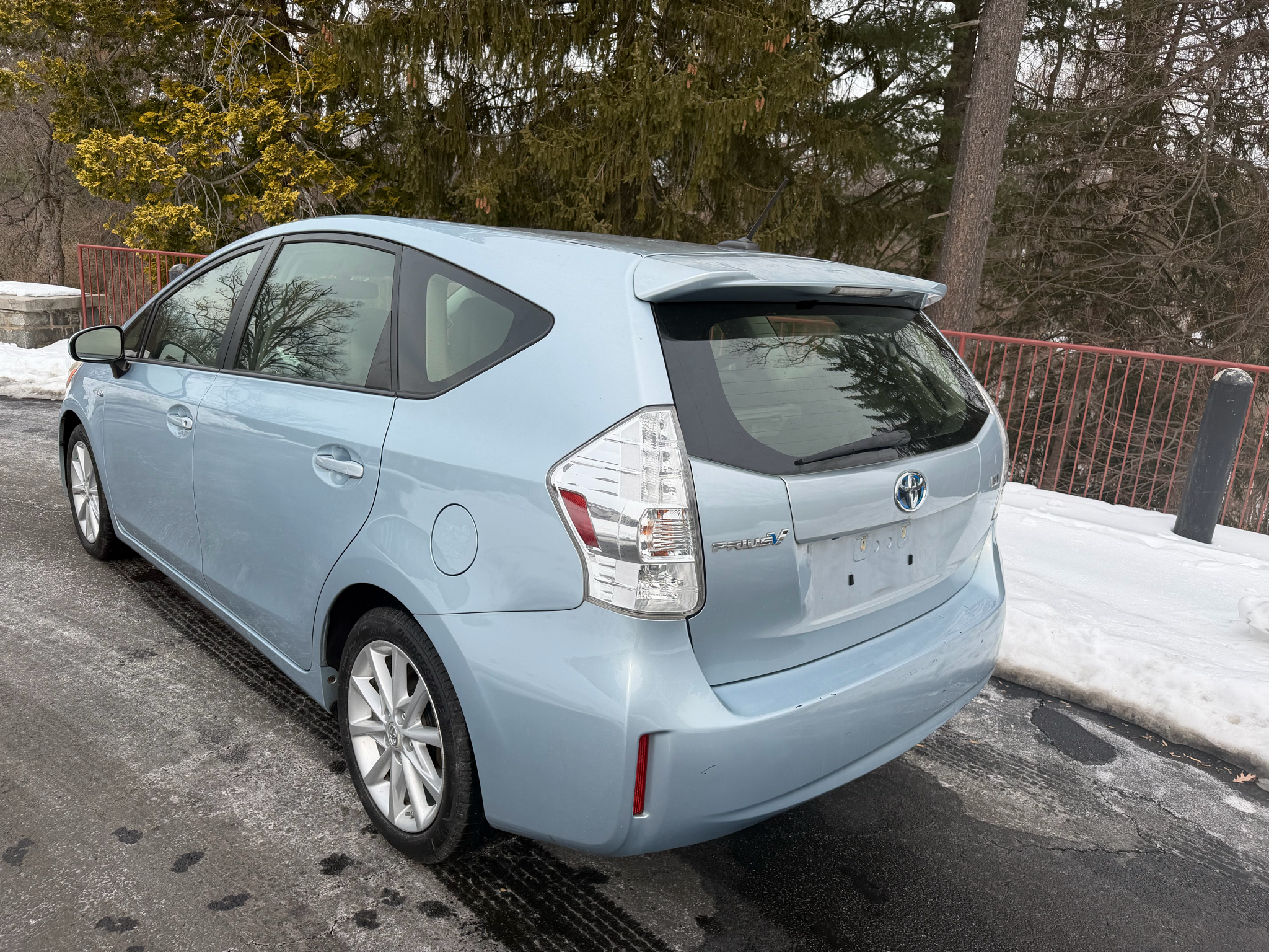 Toyota Prius V Two 2012