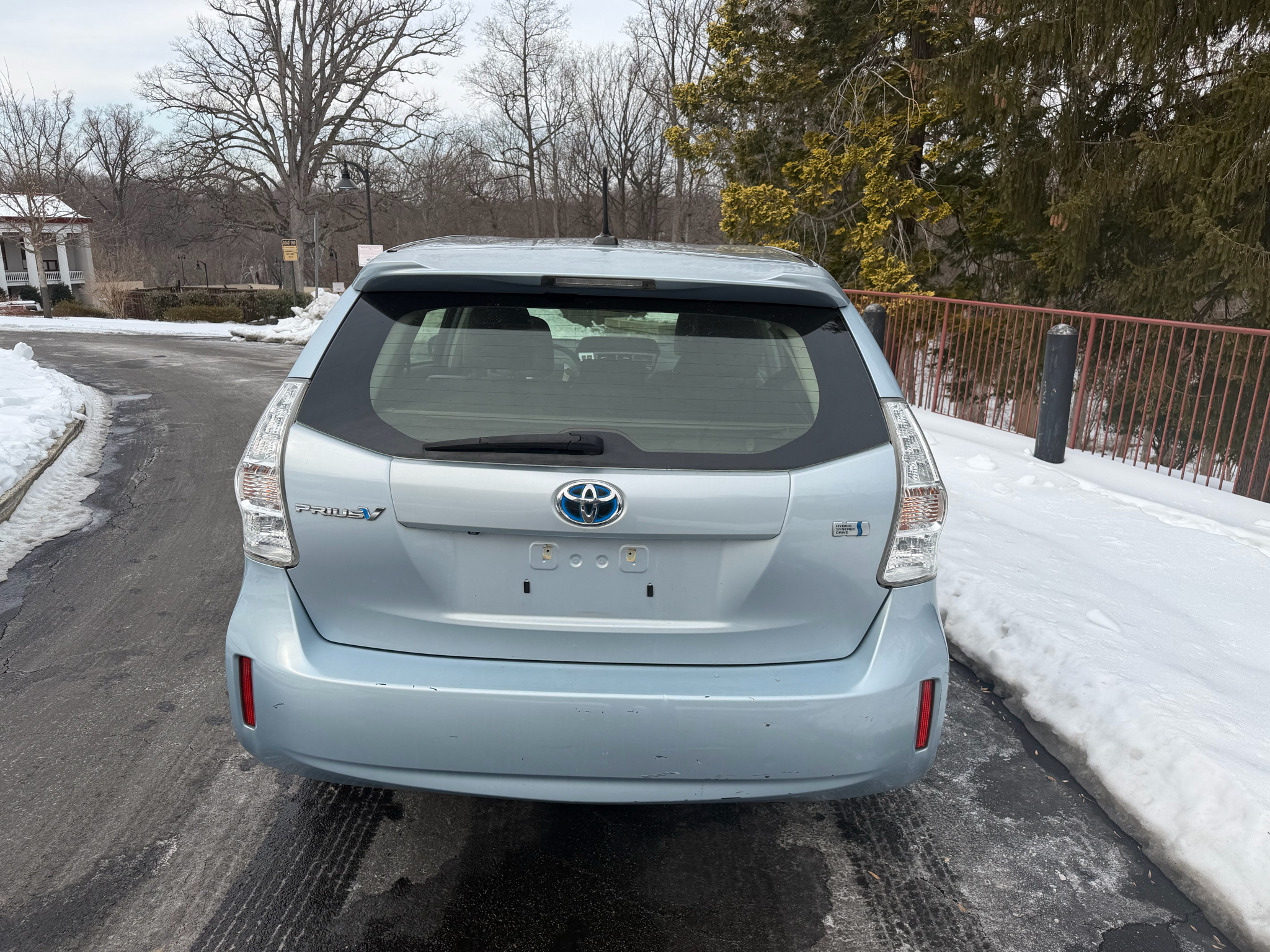 Toyota Prius V Two 2012