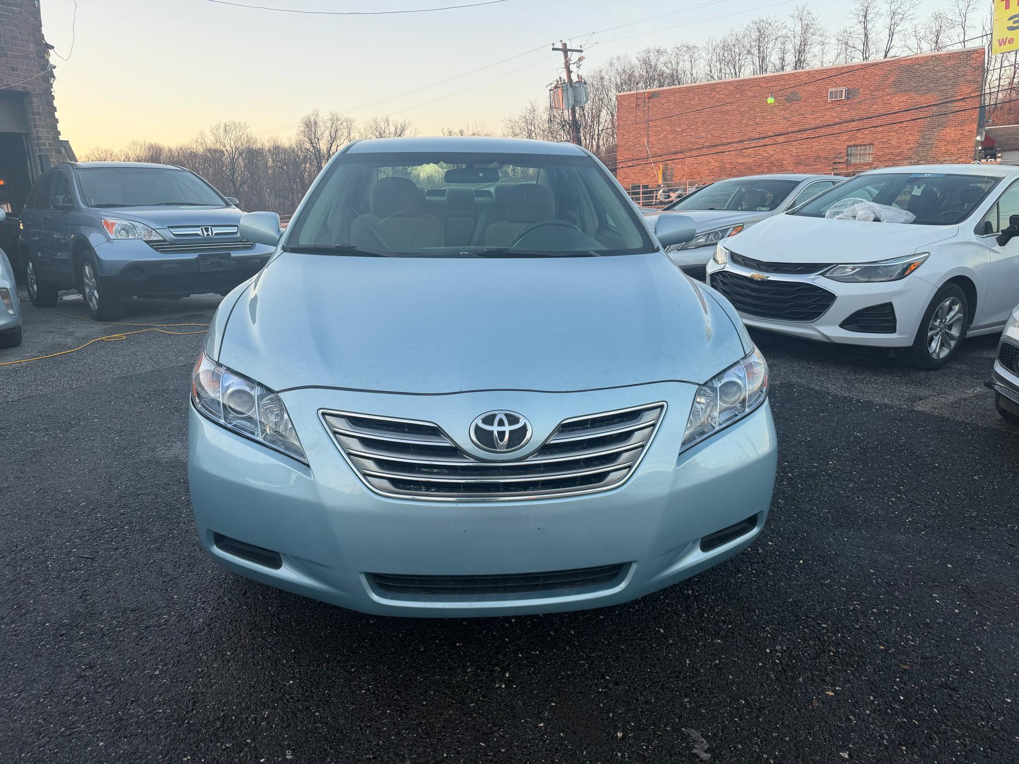 Toyota Camry Hybrid Sedan 2008