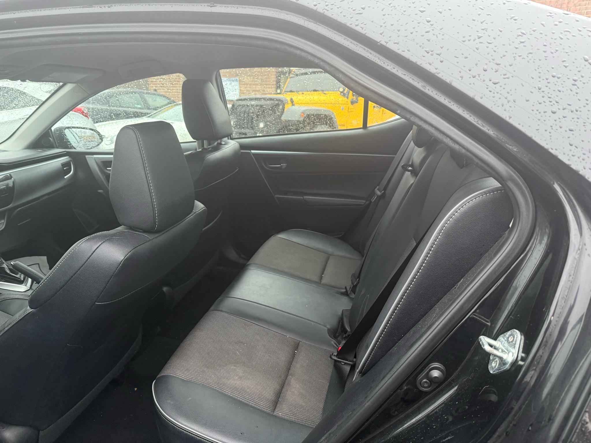 Toyota Corolla S Premium CVT 2015