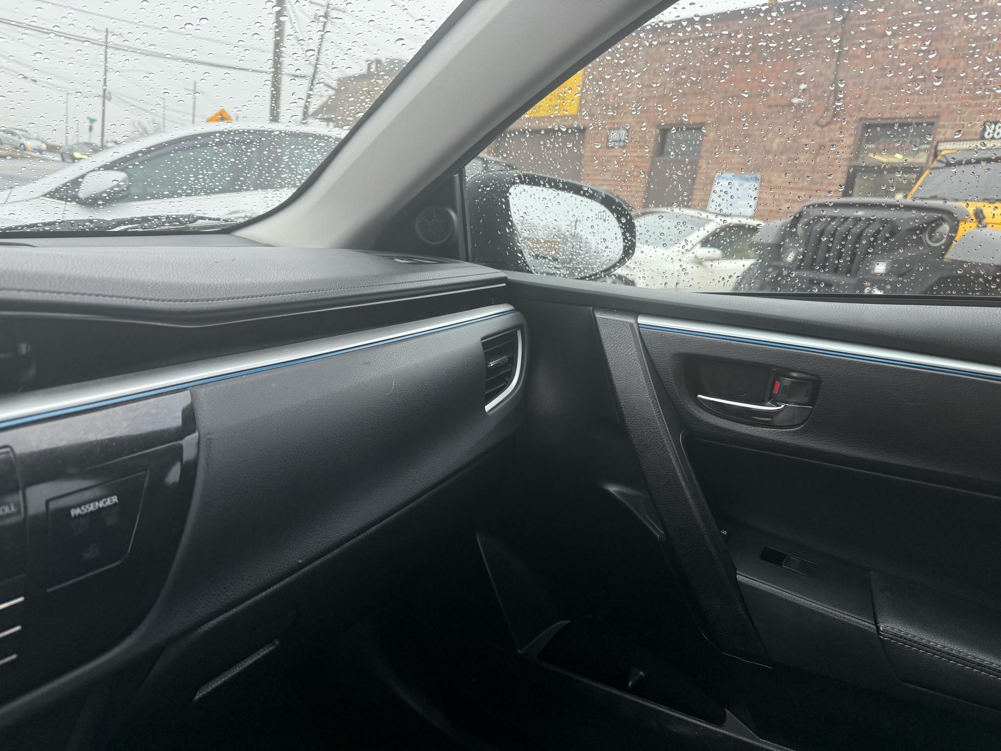 Toyota Corolla S Premium CVT 2015