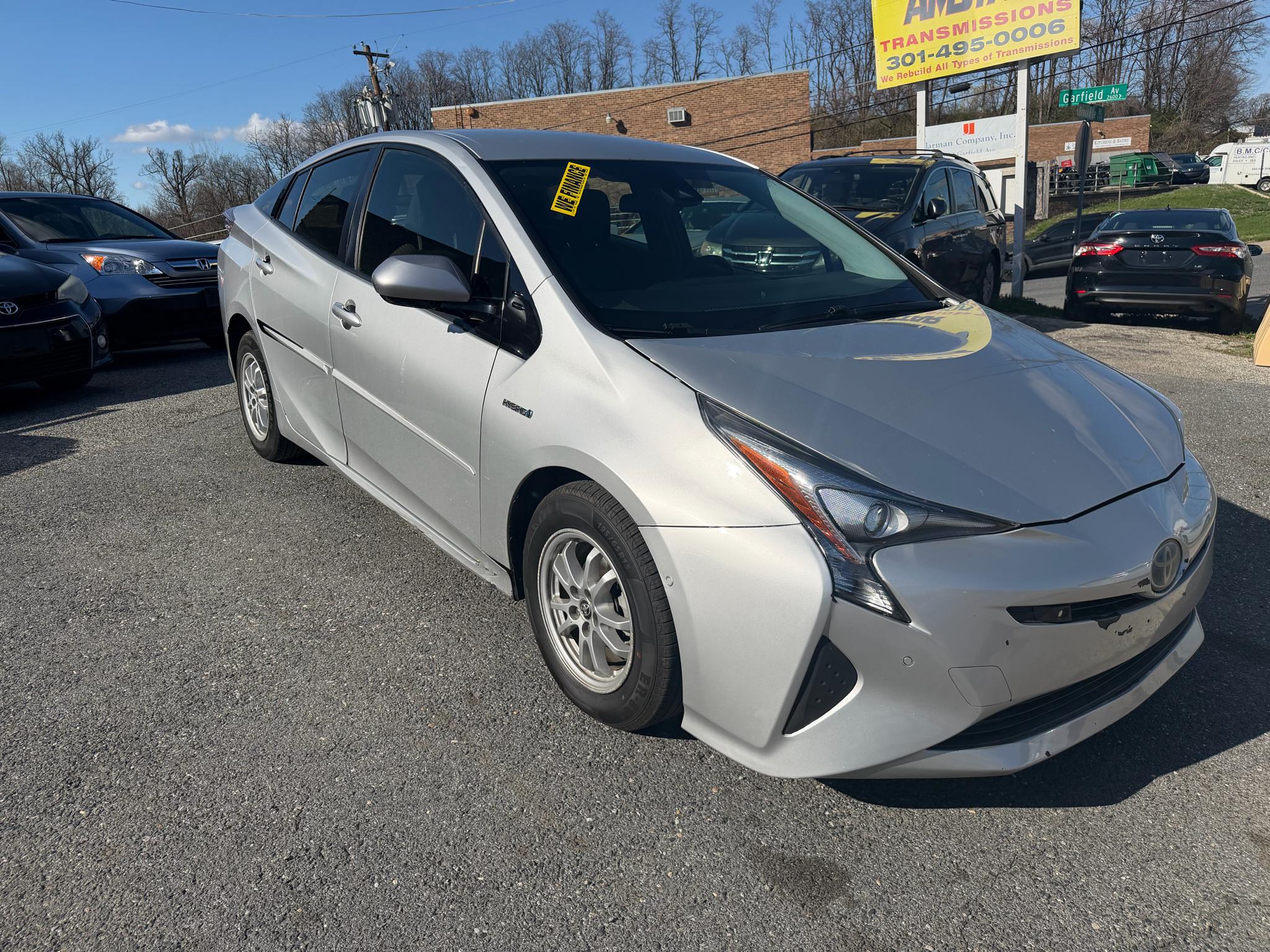 Toyota Prius Two 2017