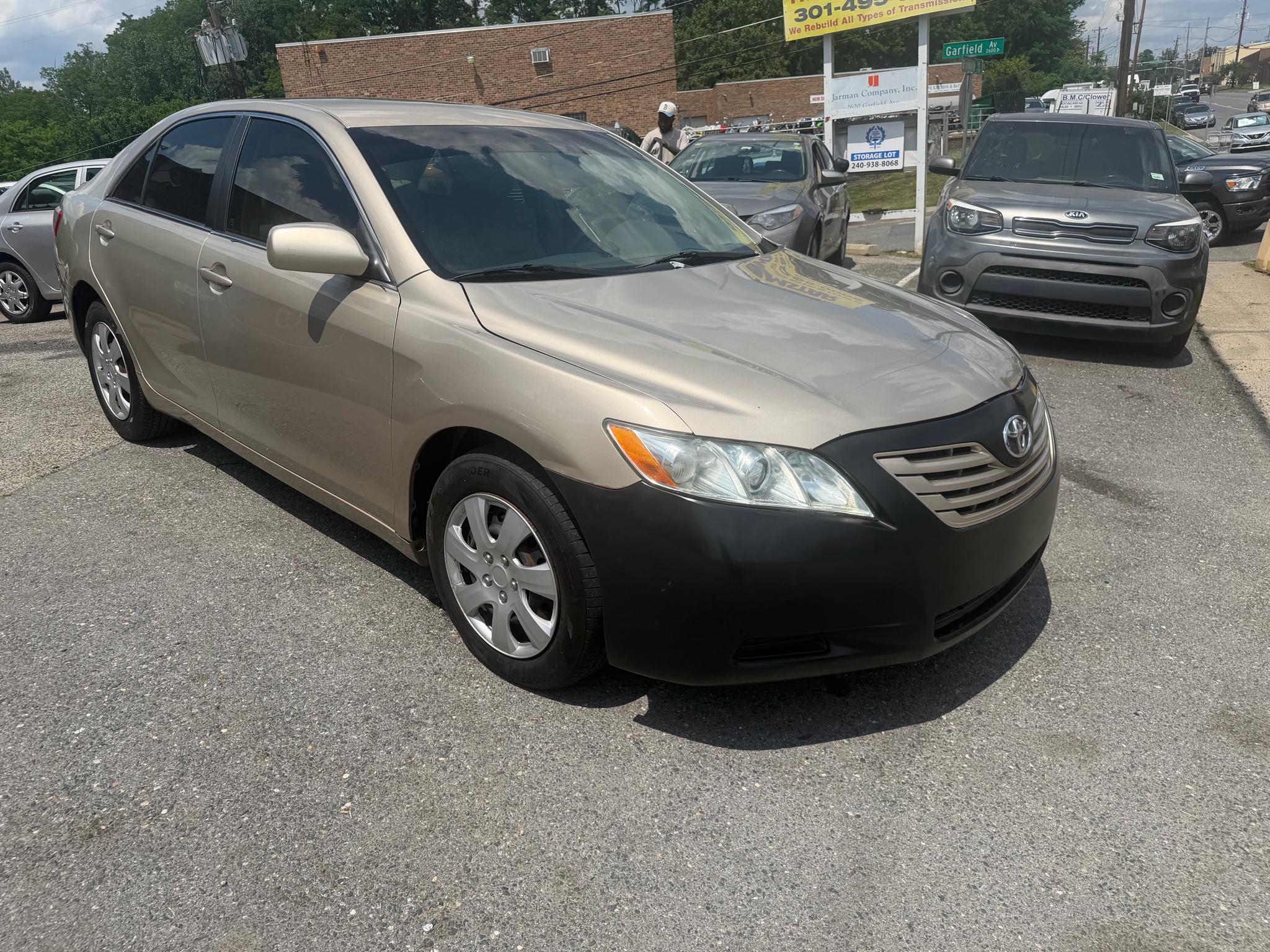 Toyota Camry XLE 5-Spd AT 2009