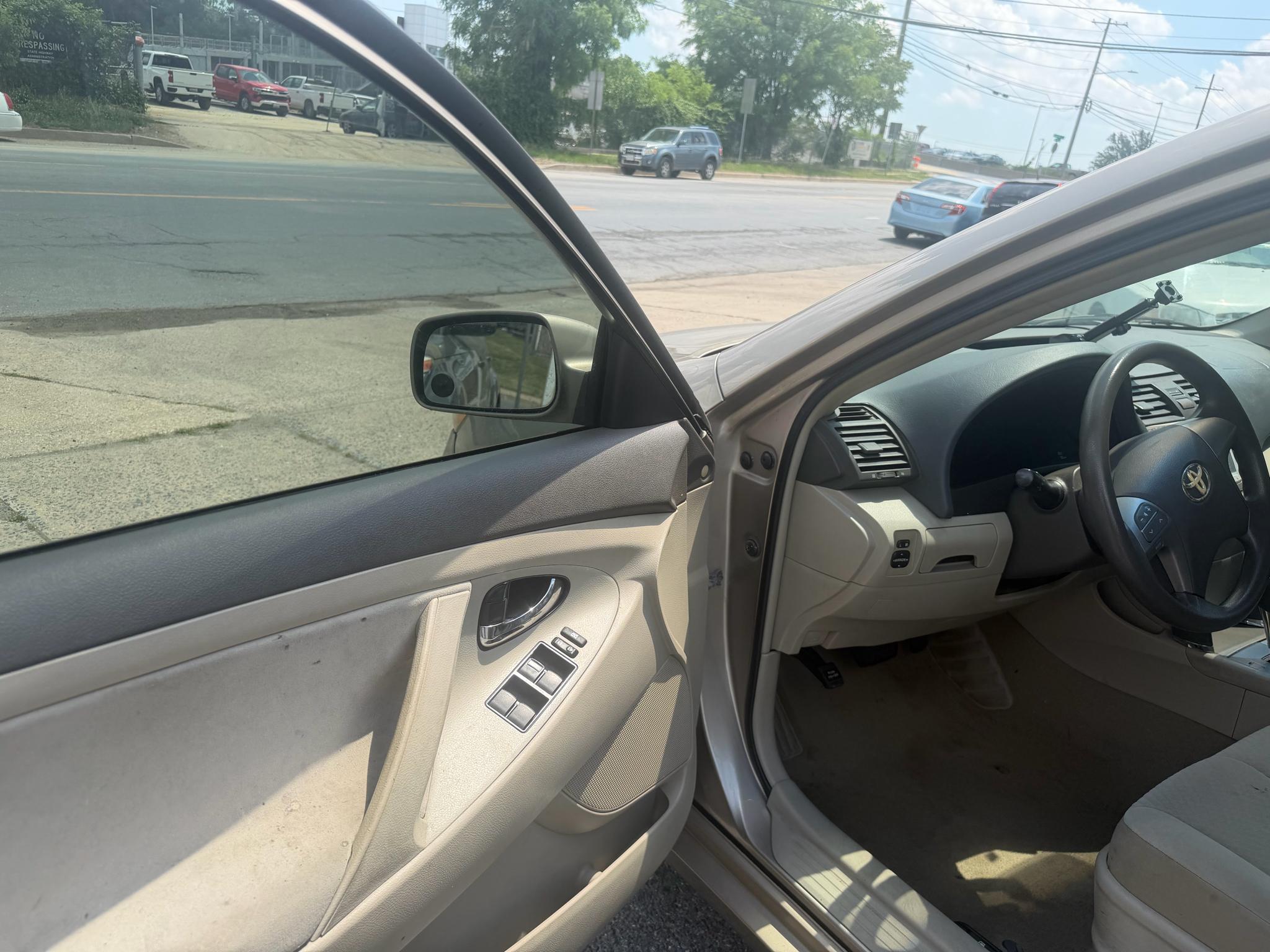 Toyota Camry XLE 5-Spd AT 2009