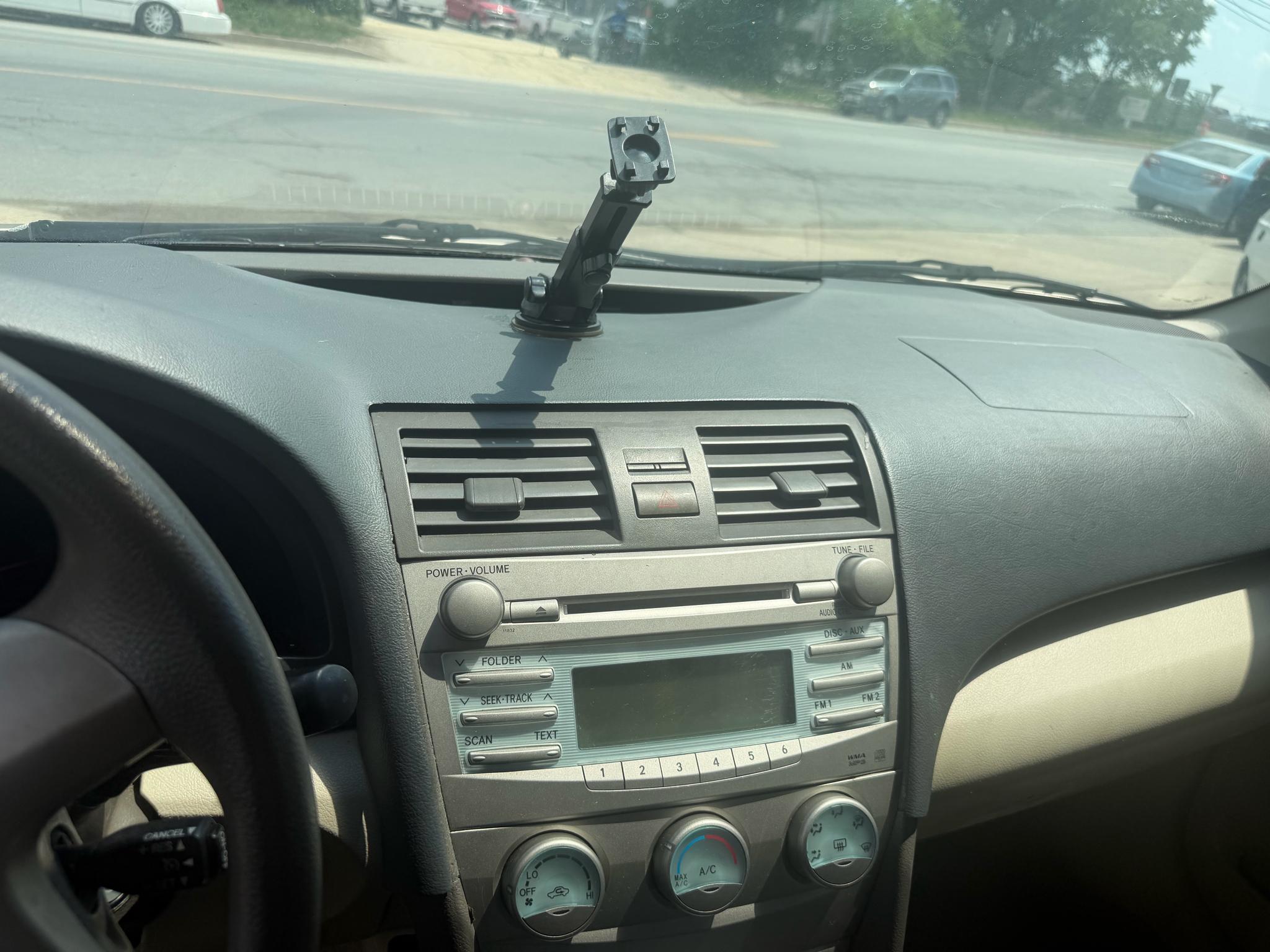 Toyota Camry XLE 5-Spd AT 2009