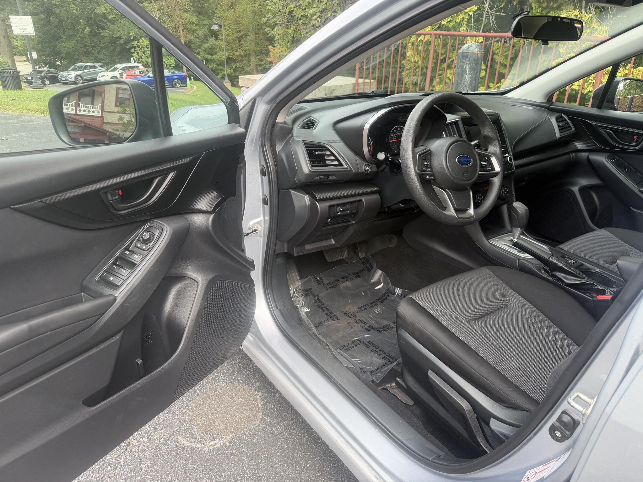 Subaru Impreza 2.0i Premium CVT 5-Door 2018