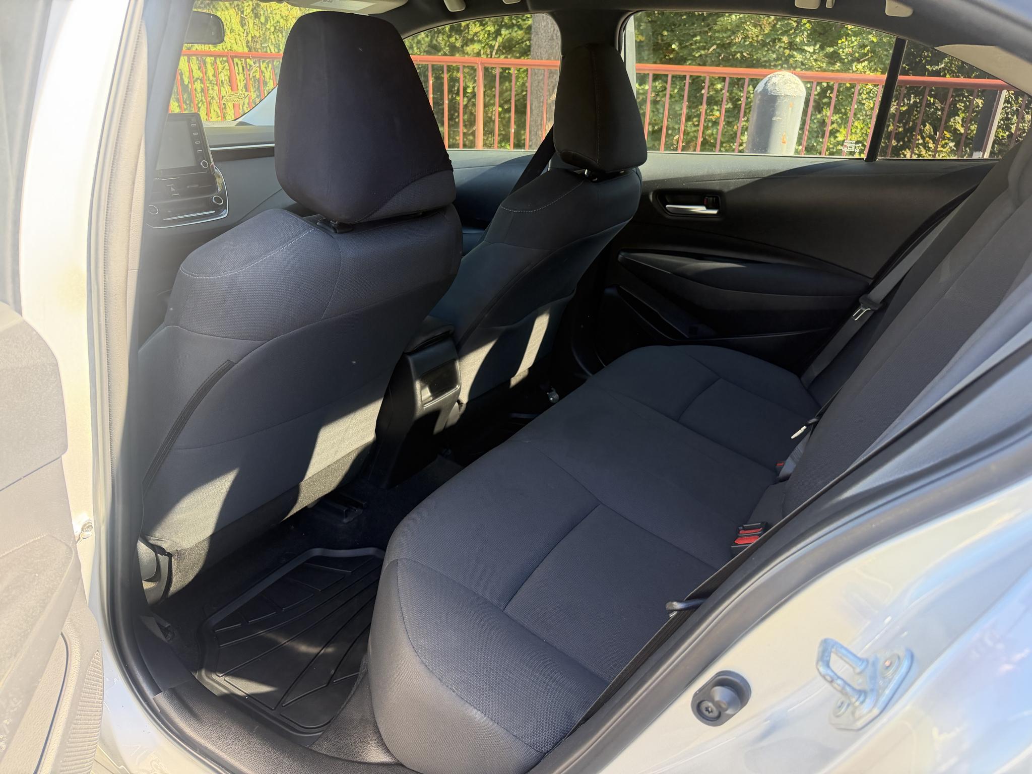 Toyota Corolla LE 2020