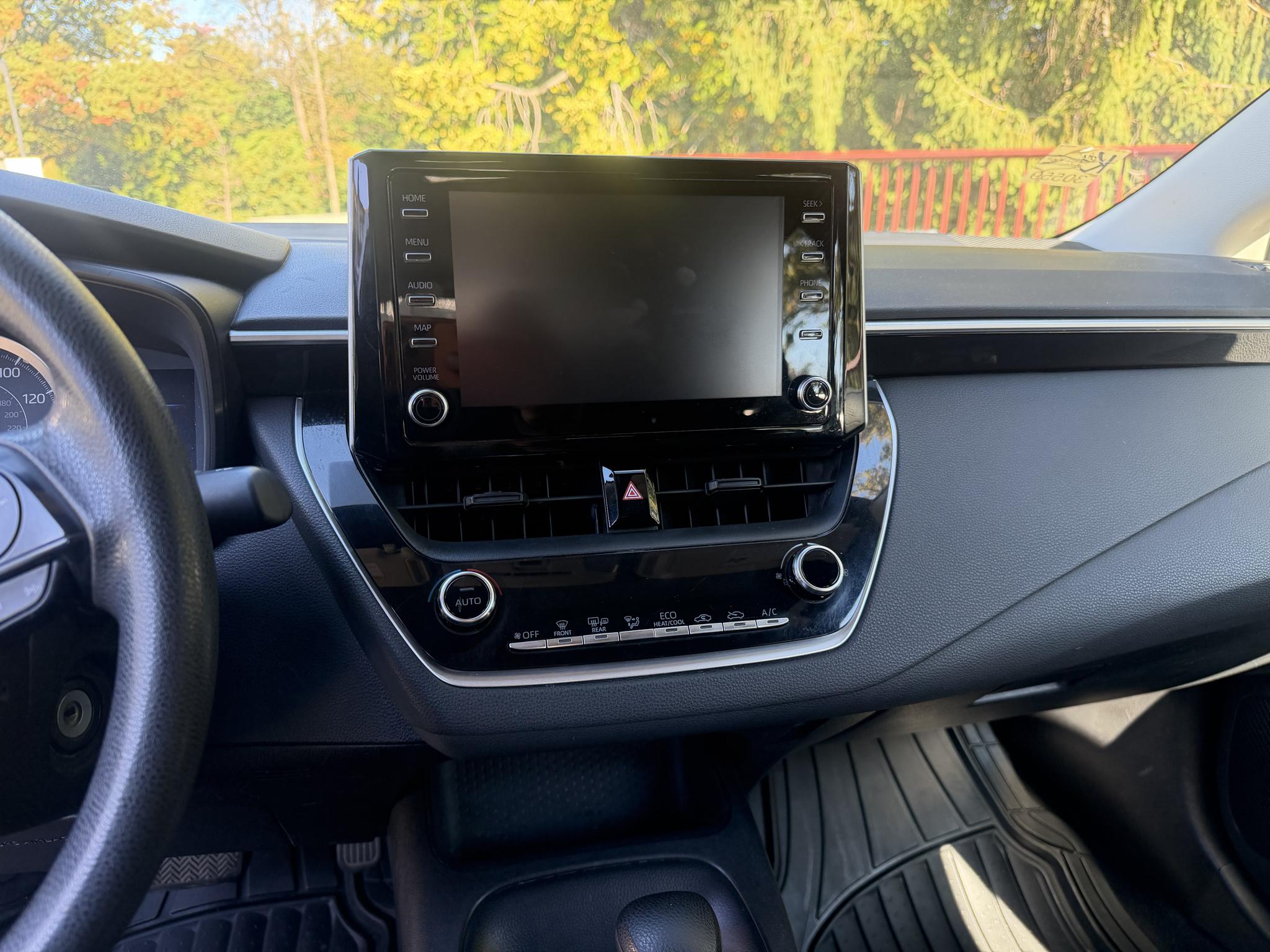 Toyota Corolla LE 2020