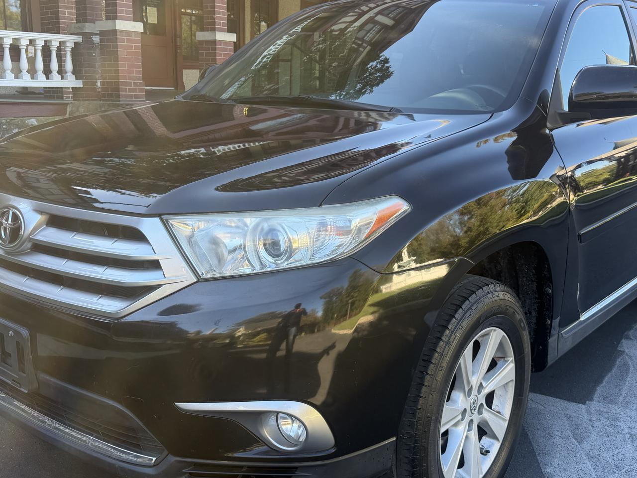 2013 Toyota Highlander Base 2WD V6