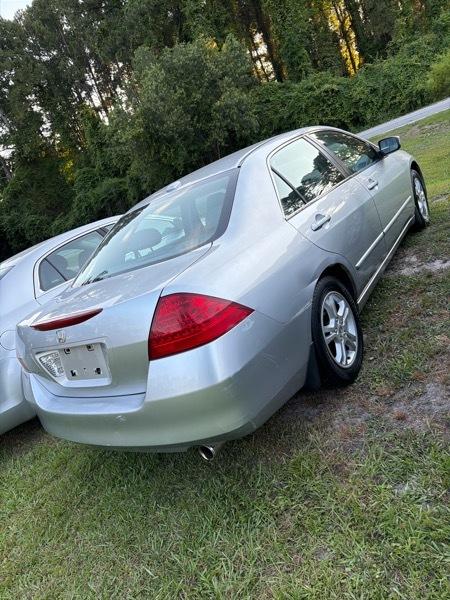 Honda Accord EX Sedan AT w/ Leather and XM Radio 2006