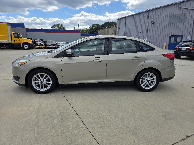 Ford Focus SE Sedan 2015