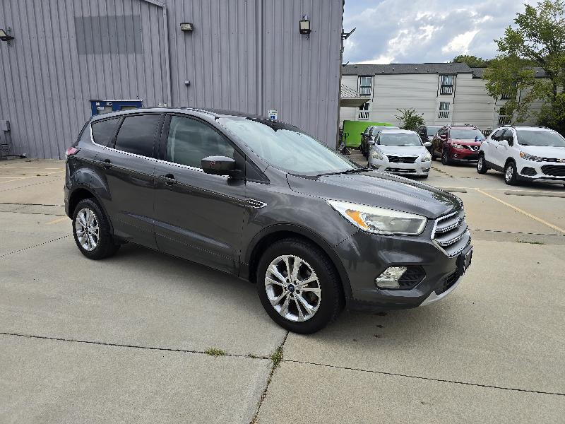 Ford Escape SE FWD 2017