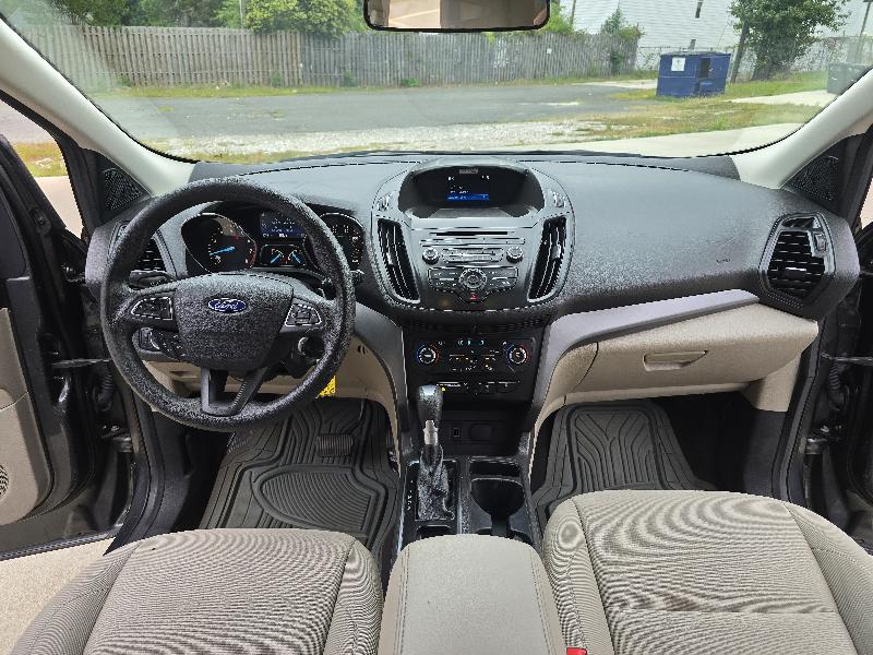 Ford Escape SE FWD 2017