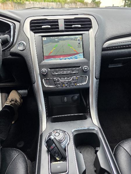 Ford Fusion SE 2017