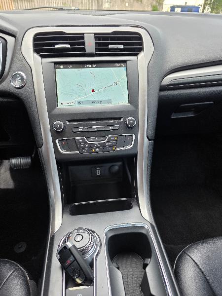 Ford Fusion SE 2017