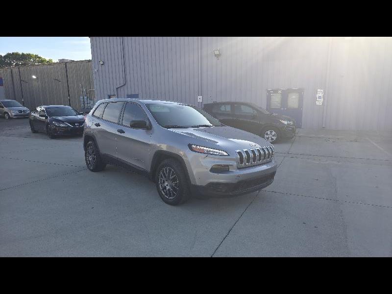 Jeep Cherokee Sport FWD 2015