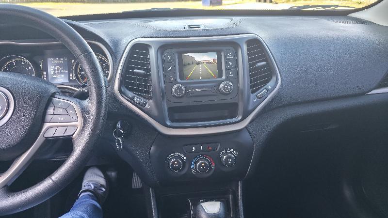 Jeep Cherokee Sport FWD 2015